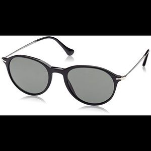 Person 3125 S Round Sunglasses - Black